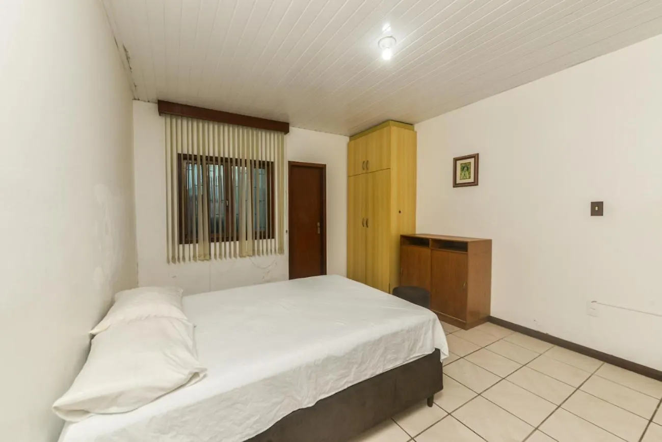 Holiday home Casa De Temporada No Centro Da Grande Florianopolis Villa